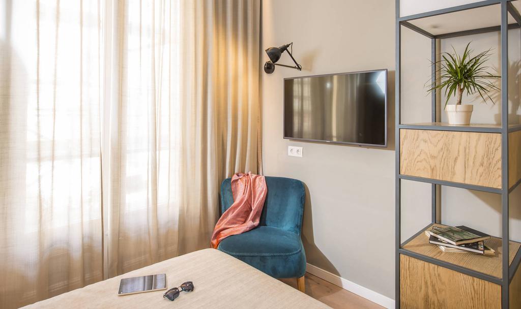 Mosaic By Ona Hotel Barcelona Exterior photo